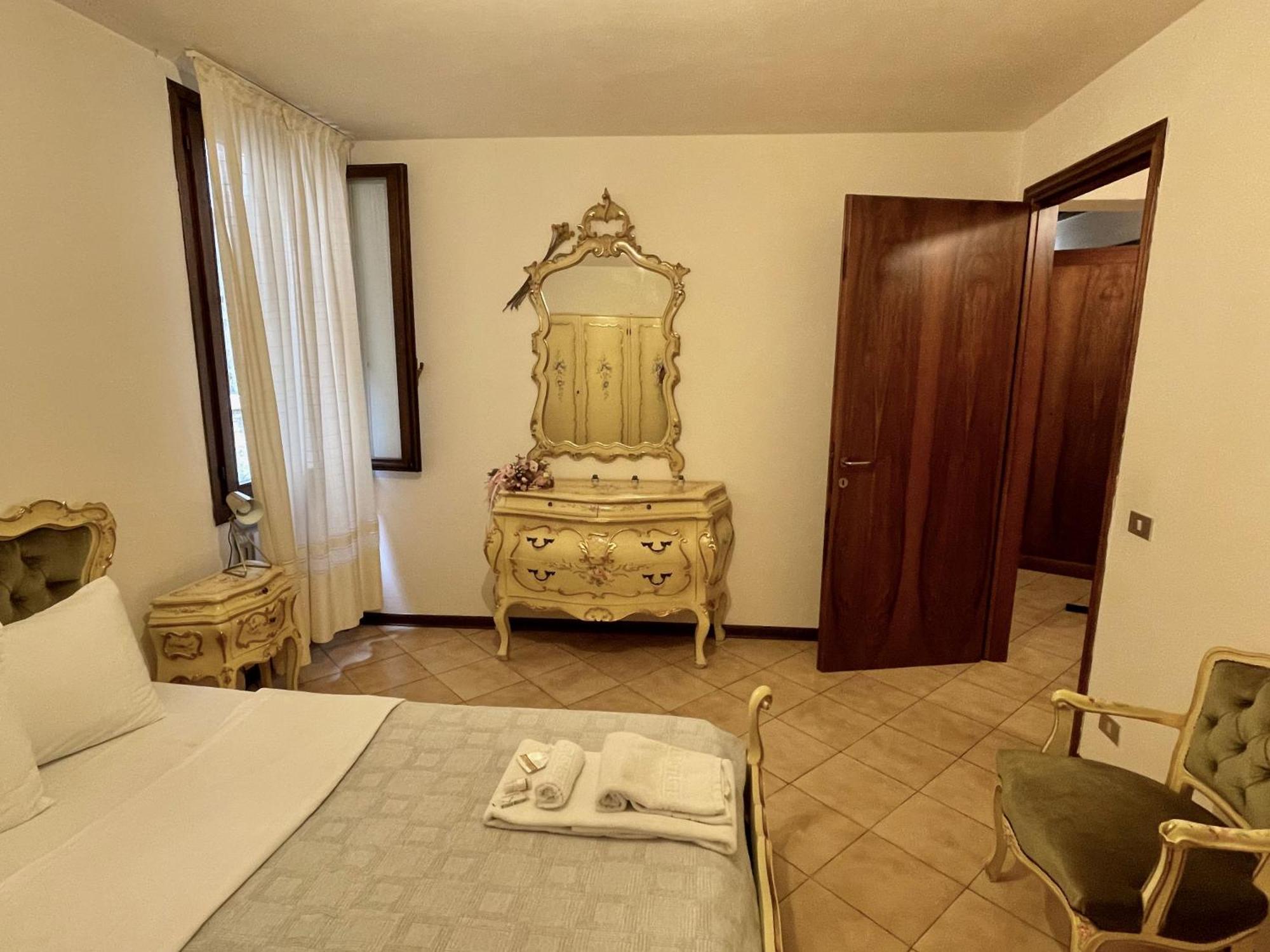 Palazzo Bianchetti Apartment Treviso Bilik gambar